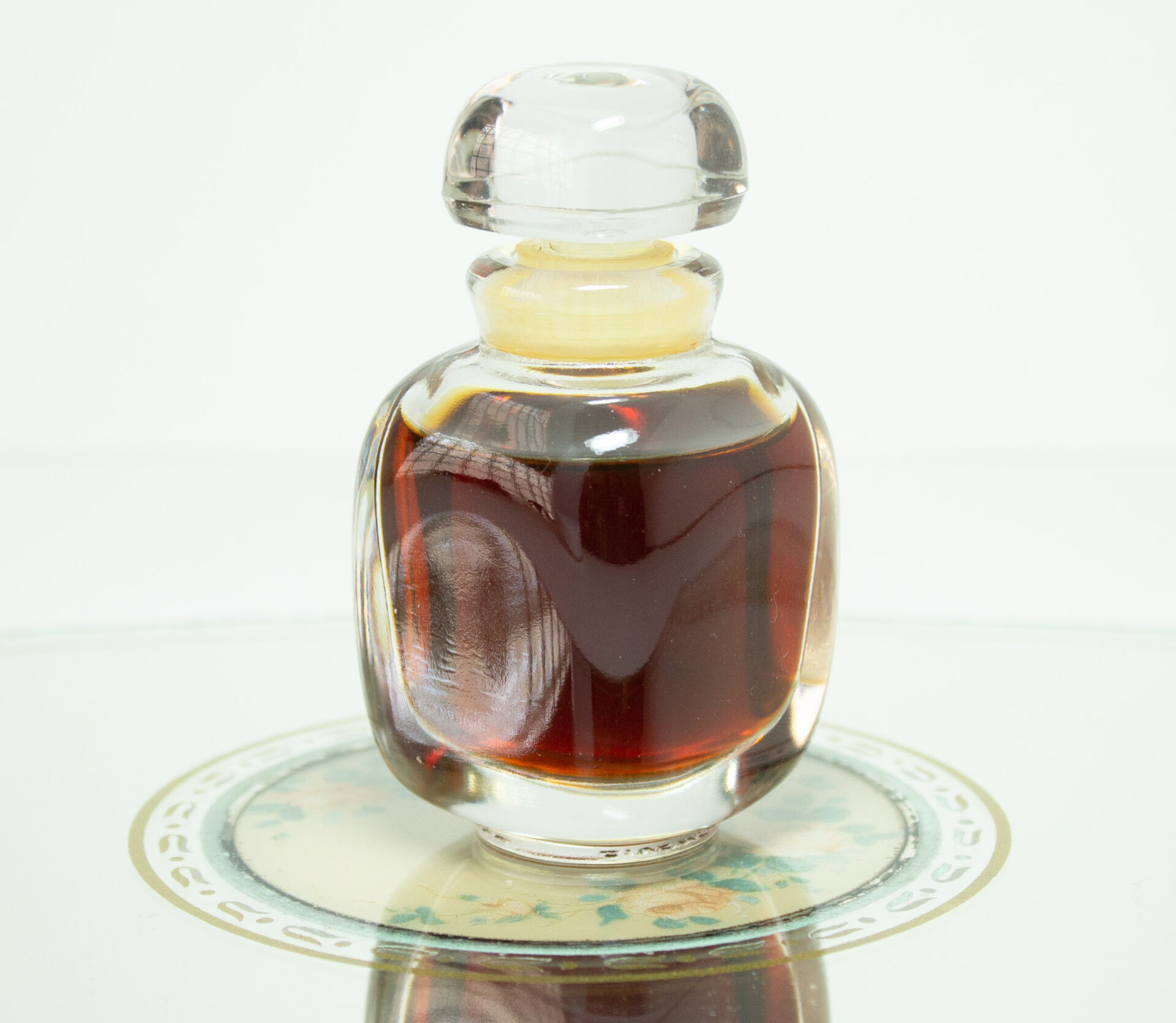 French glass perfume bottle GIVENCHY香水瓶