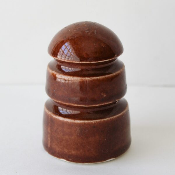 Small Root Beer Color Insulator