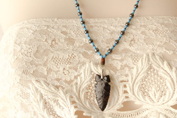 Vintage Obsidian Arrowhead Necklace