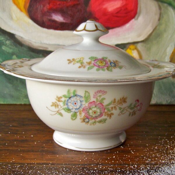 Vintage Sugar Bowl National China