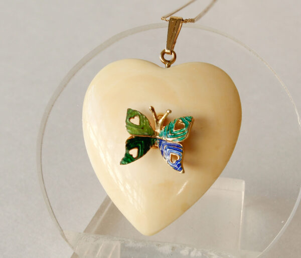 14K Gold Butterfly Heart Pendant