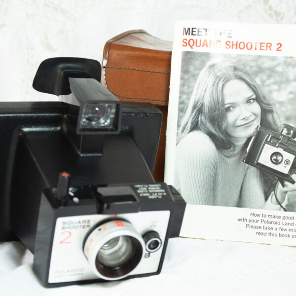Polaroid Square Shooter 2 Vintage Land Camera