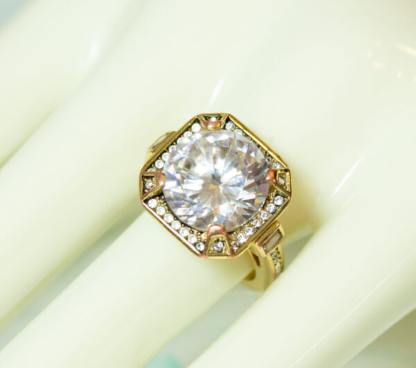 Cocktail Ring CZ Size 5 1/2