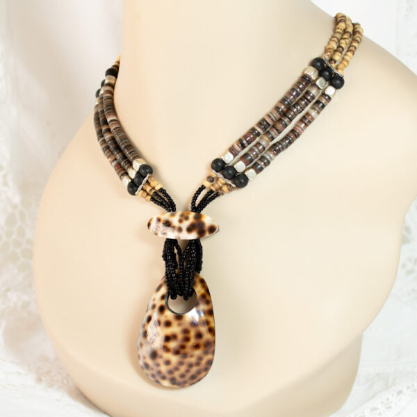 Shell And Bead Necklace Beach Jewelry
