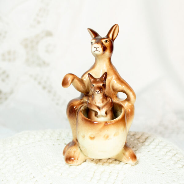 Kangaroo Salt And Pepper Shakers OutBack Decor