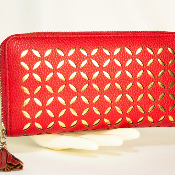 Red Ladies Wallet With Zipper